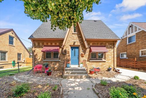2129 Wedemeyer Street, Sheboygan, WI, 53081 | Card Image