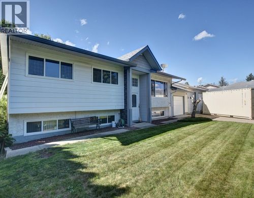 184 Cariboo Rd, Kelowna, BC, V1V2E4 | Card Image