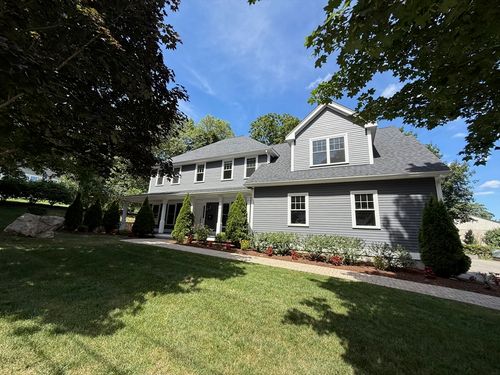 11 Pleasant St, Wellesley, MA, 02482-4625 | Card Image