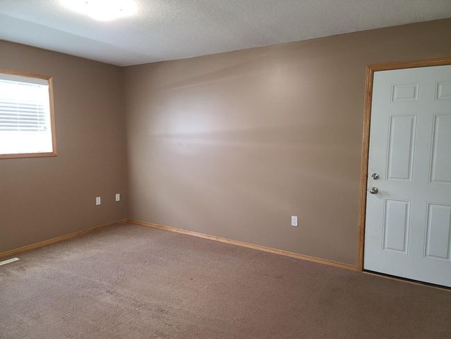 401 4 St Ne, House detached with 3 bedrooms, 3 bathrooms and 4 parking in Mclennan AB | Image 12