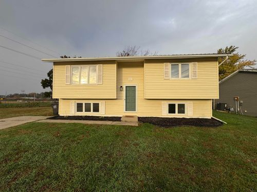 201 N Main St, North Sioux City, SD, 57049-3141 | Card Image