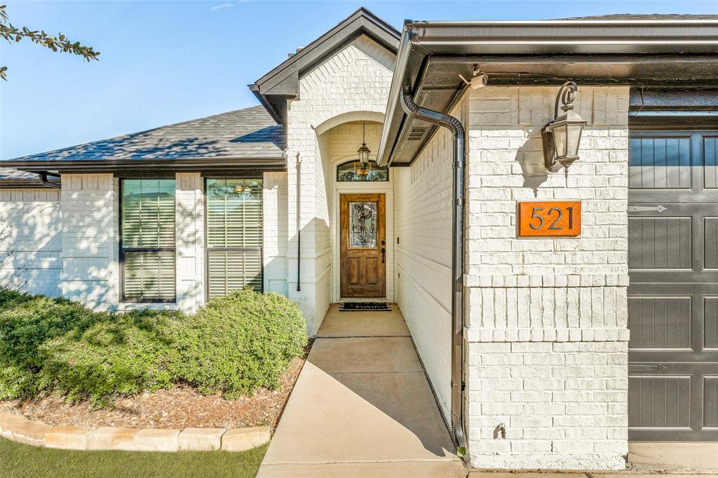 Zachary Dr, Weatherford, TX 76087