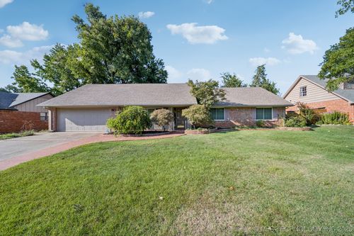 6115 52nd Pl, Tulsa, OK, 74135-7709 | Card Image