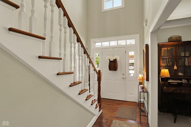 13587 Kensington Pl, Townhouse with 2 bedrooms, 3 bathrooms and null parking in Carmel IN | Image 4
