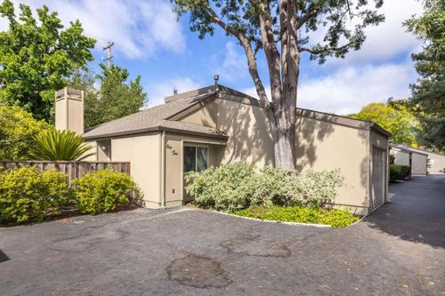 110 Greenmeadow Way, Palo Alto, CA, 94306-4517 | Card Image