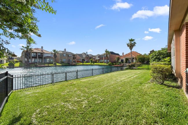 14214 Ayers Rock Rd, House other with 3 bedrooms, 2 bathrooms and 2 parking in Sugar Land TX | Image 31