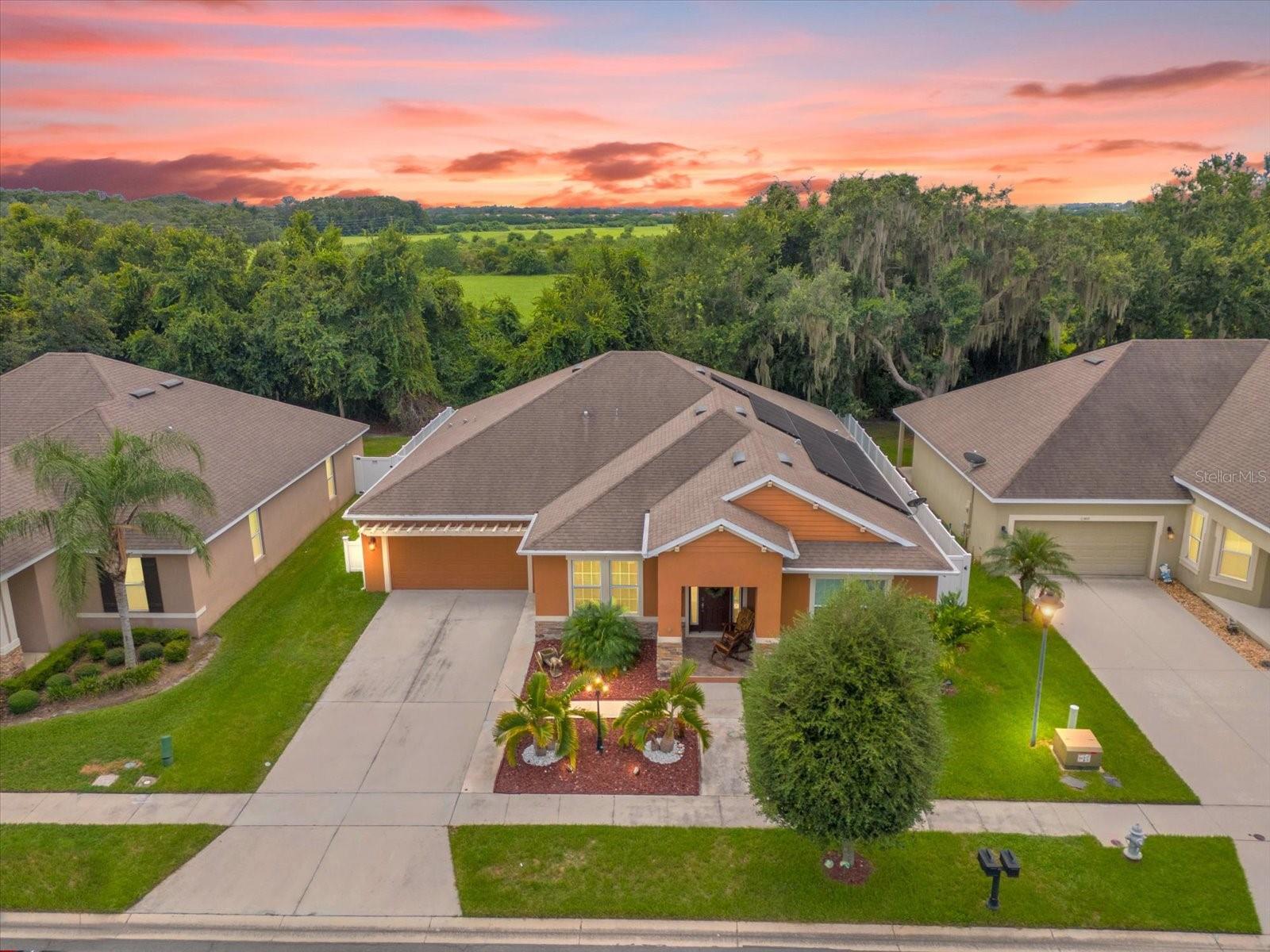 Tradewinds Dr, Kissimmee, FL 34746