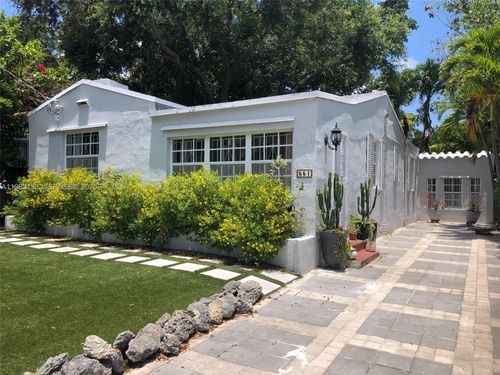 1and2-551 Ne 69th St, Miami, FL, 33138 | Card Image