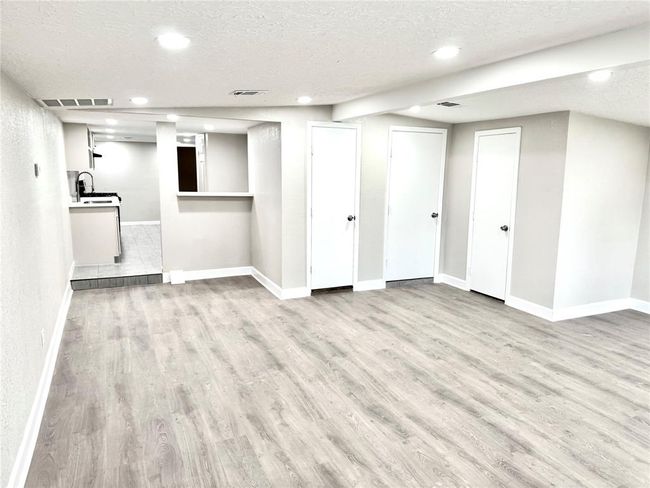 UNIT B- DEN | Image 13
