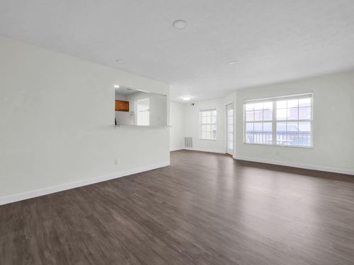 116 Dogwood Dr, Highland Heights, KY, 41076-4702 | Card Image