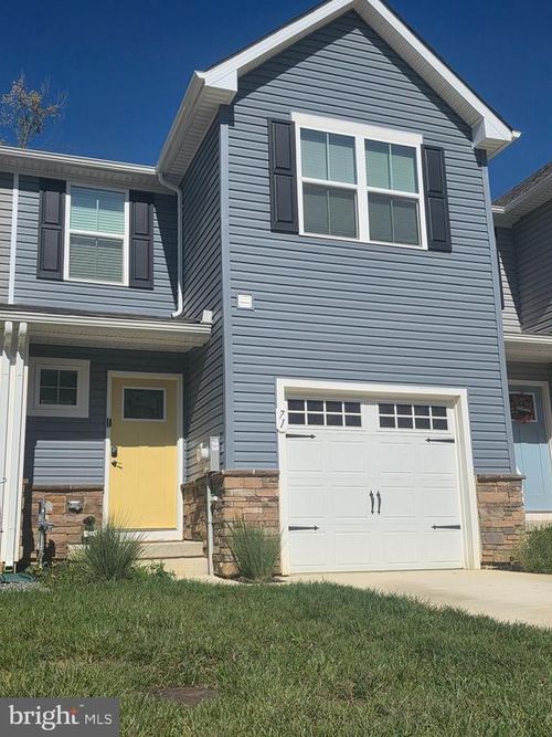 71 Southwind Dr, BLACKWOOD, NJ, 08012-3983 | Card Image