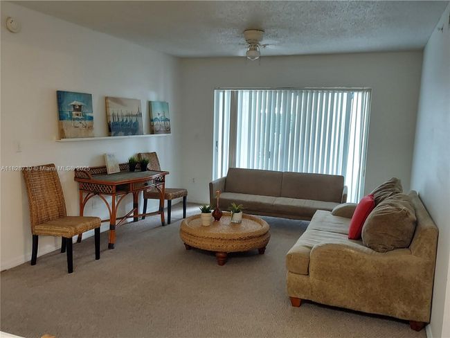 APT-125 - 2640 S University Dr, Condo with 2 bedrooms, 2 bathrooms and null parking in Davie FL | Image 5