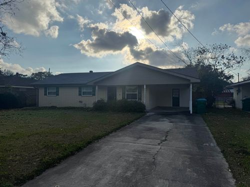 1905 Maple St, Morgan City, LA, 70380-1215 | Card Image