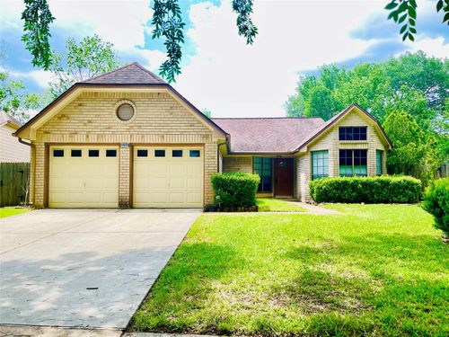 2910 Pioneer Pass, Sugar Land, TX, 77479-2017 | Card Image