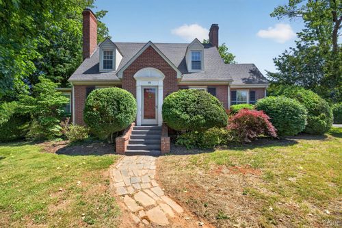 68 Birchtree Ln, Concord, VA, 24538-3138 | Card Image