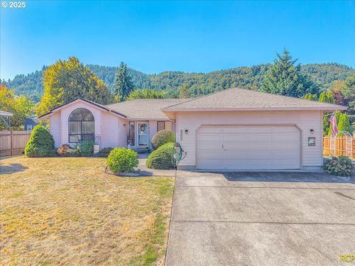 3305 Park Dr, Columbia City, OR, 97018-9748 | Card Image