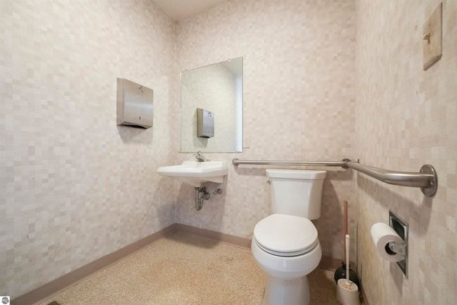 5955 S Oak St, Home with 0 bedrooms, 0 bathrooms and 12 parking in Glen Arbor MI | Image 15