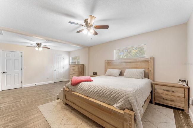 9819 Allen Rd, House other with 3 bedrooms, 2 bathrooms and null parking in Lithia FL | Image 15