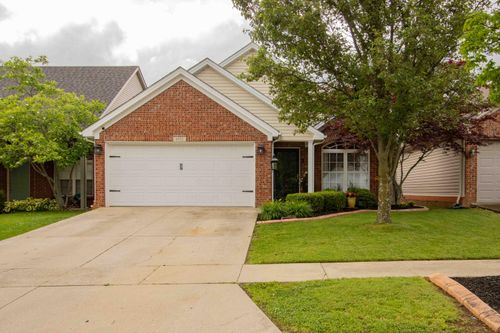 1072 Brick House Ln, Lexington, KY, 40509-8562 | Card Image