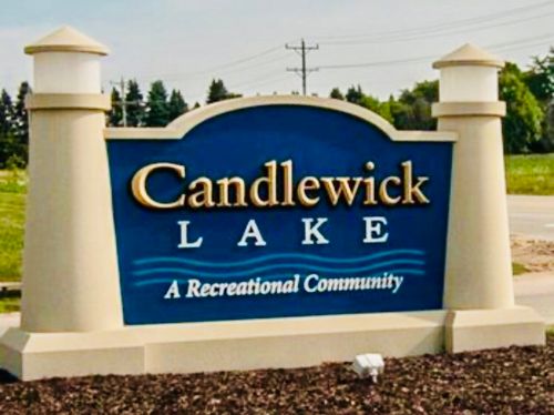 115 Pembroke Rd Sw, Poplar Grove, IL, 61065-9266 | Card Image