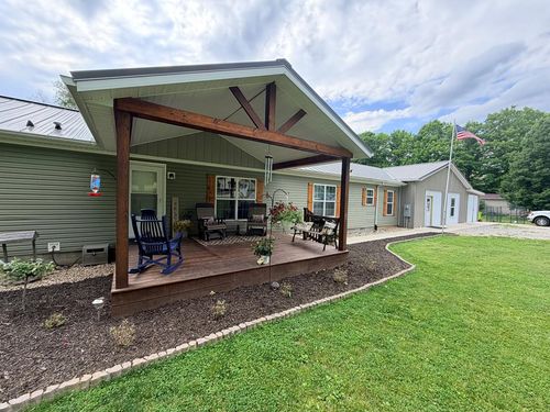 1149 Poes Run Rd, Londonderry, OH, 45647-9731 | Card Image