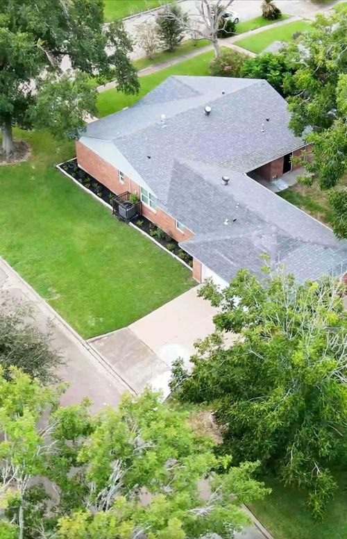 3923 Hickok Ln, Houston, TX, 77047-1610 | Card Image