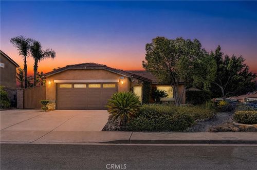 15381 Mallard Ln, Fontana, CA, 92336-1046 | Card Image