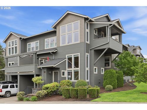 10258 Se Bristol Ln, Happy Valley, OR, 97086-5400 | Card Image