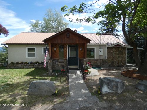 6468 Comanche St, Bonners Ferry, ID, 83805-7524 | Card Image