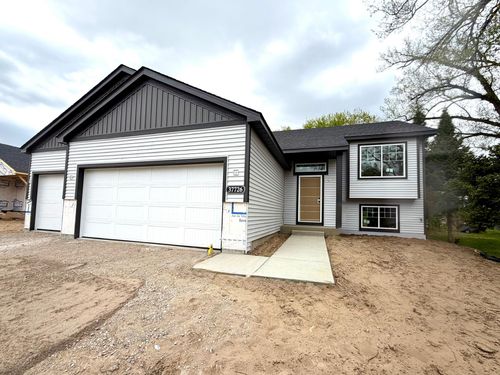 37726 Greenway Ave, North Branch, MN, 55056-5614 | Card Image
