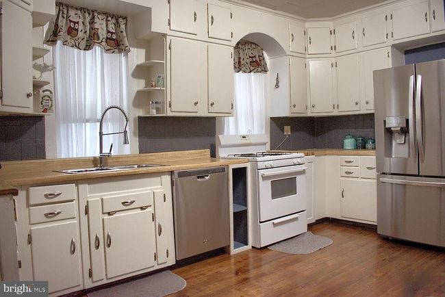 440 Reagan St, House other with 3 bedrooms, 2 bathrooms and null parking in SUNBURY PA | Image 5