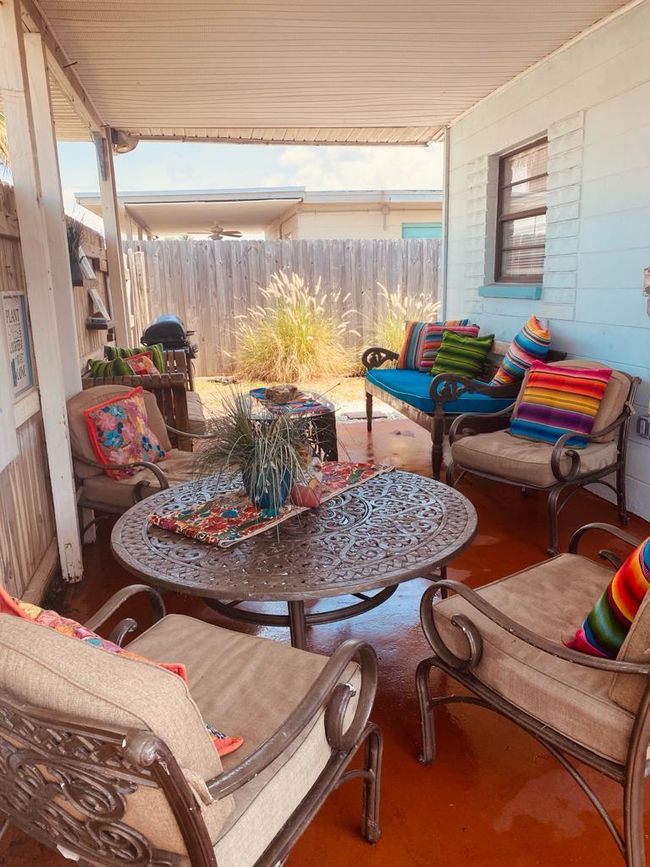 A - 725 S Orlando Ave, Home with 2 bedrooms, 1 bathrooms and null parking in Cocoa Beach FL | Image 11