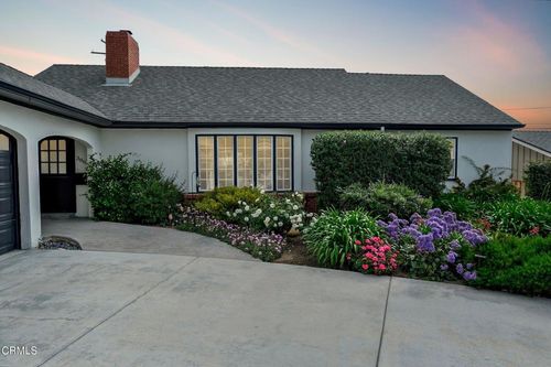 386 Dorothy Ave, Ventura, CA, 93003-1721 | Card Image