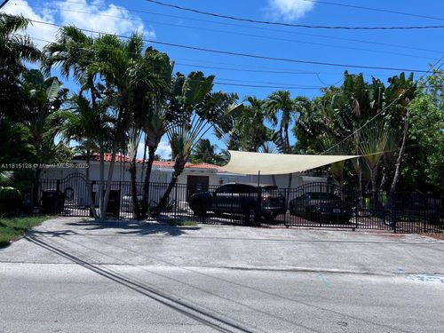 b-1501 Calais Dr, Miami Beach, FL, 33141-3508 | Card Image