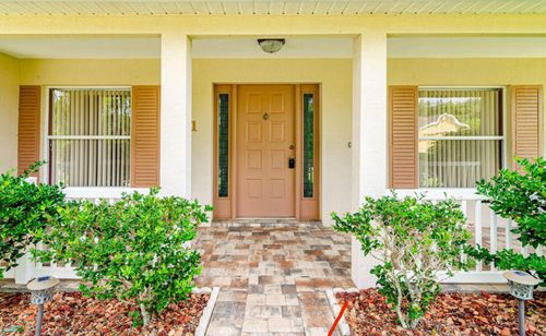 341 Benchor St, SEBASTIAN, FL, 32958-4201 | Card Image