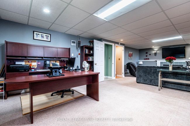 31 Rollins Dr, House other with 3 bedrooms, 2 bathrooms and 2 parking in Welland ON | Image 29