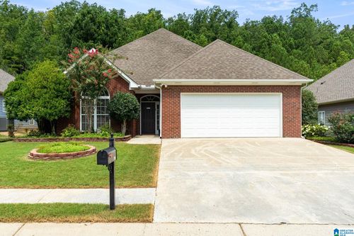 116 Cove Ln, PELHAM, AL, 35124-2869 | Card Image