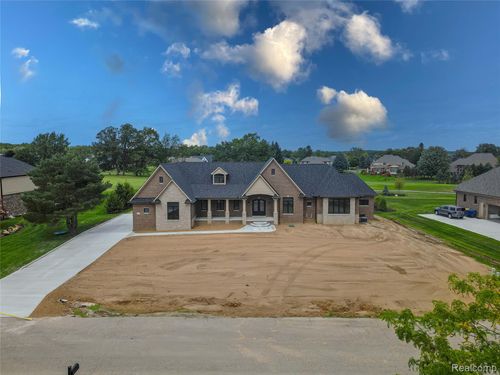 1364 Masters Dr, Metamora, MI, 48455-8701 | Card Image