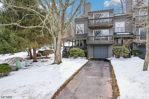 43 Watertown Ct, Princeton, NJ, 08540 | Card Image