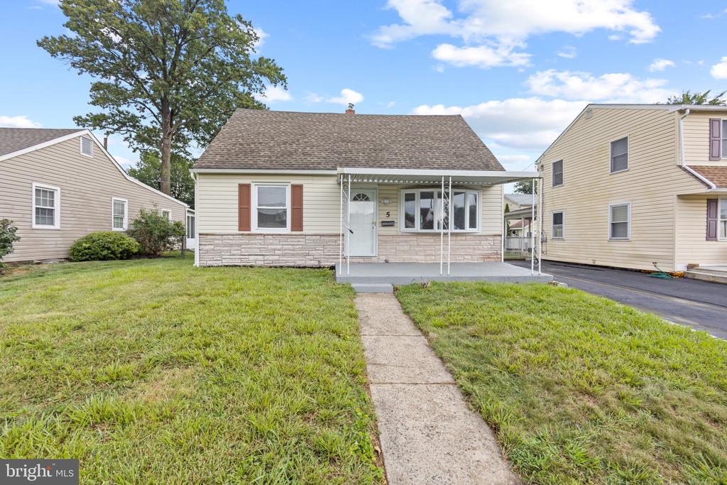 Love Ln, Norwood, PA 19074
