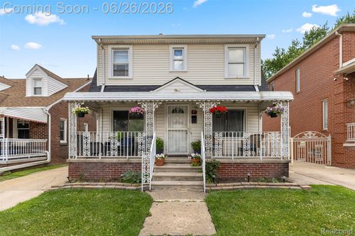 7019 Mead St, Dearborn, MI, 48126-1738 | Card Image