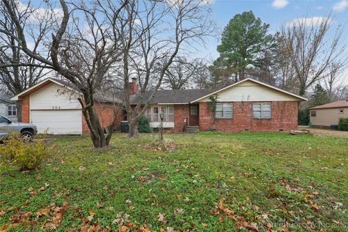 304 Jamestown St, Tahlequah, OK, 74464-6630 | Card Image
