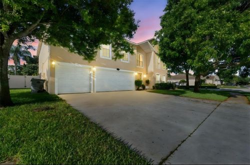 6057 Ridge Lake Cir, Vero Beach, FL, 32967-5095 | Card Image