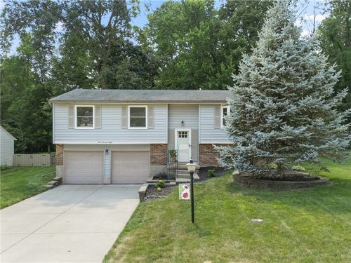 4008 Willow Run Dr, Beavercreek, OH, 45430-1527 | Card Image