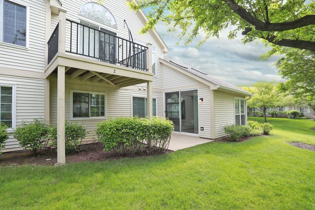 UNIT-1 - 339 Ashford Cir, Condo with 2 bedrooms, 2 bathrooms and 2 parking in Bartlett IL | Image 25