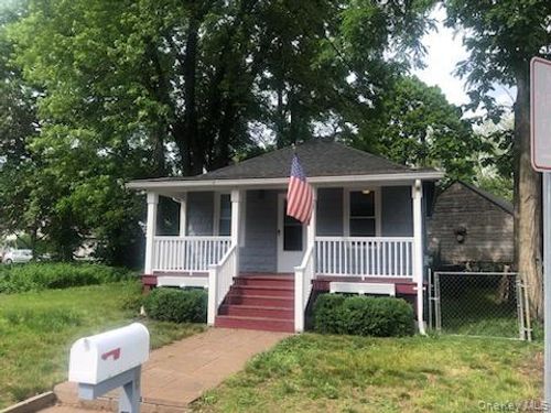 18 Wiltwyck Ave, Kingston, NY, 12401-2616 | Card Image
