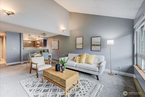 a302-14312 126th Ave Ne, Kirkland, WA, 98034-7894 | Card Image