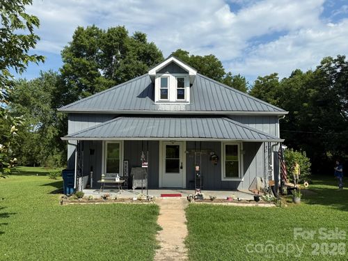 304 Main Ave W, Hildebran, NC, 28637-8315 | Card Image