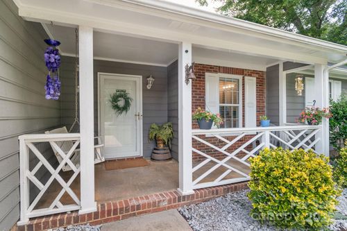 4614 Jacquelyne Dr, Indian Trail, NC, 28079-9401 | Card Image