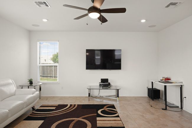 538 Thunder Valley Trl, House other with 5 bedrooms, 4 bathrooms and null parking in Georgetown TX | Image 5